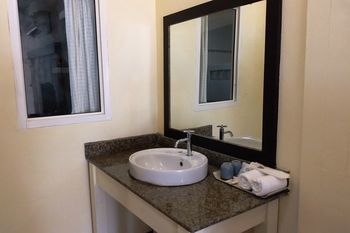 Sangthian Beach Resort