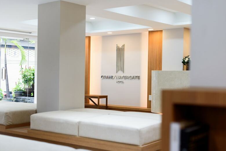 Grand Watergate Hotel