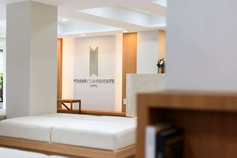 Grand Watergate Hotel