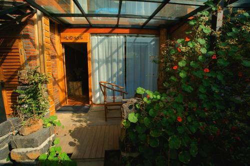 Hostal Xiangyuyangguang Garden Guest House