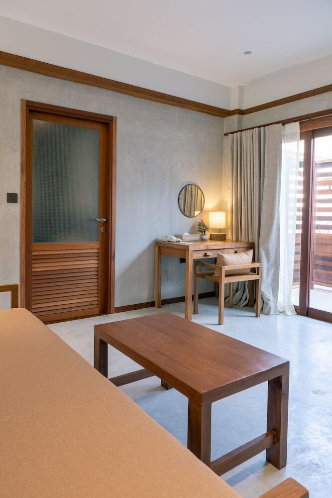 Hotel Banana Fan Sea Resort