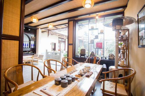 Posada Tenchong Heshun Qishe Inn