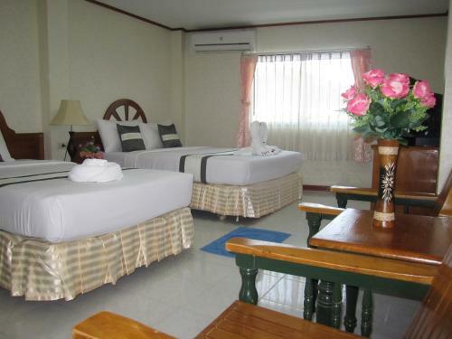 Natacha Hotel