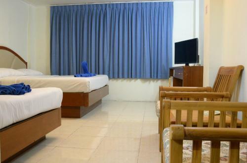 Hostal Bangkok Condotel