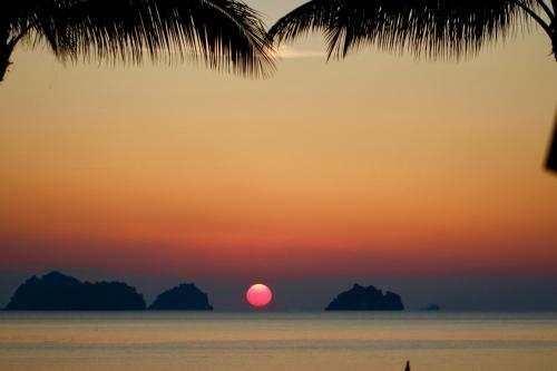 Sibaja Palms Sunset Beach Luxury Villa