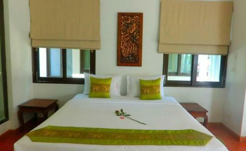 Hotel Poolsawat Villa