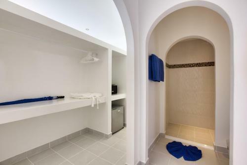 La Perle Luxury Boutique Hotel