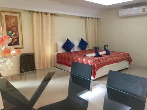 Hotel Samui Beach Resort