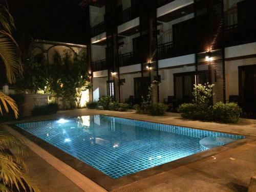 Hotel Ampha Place