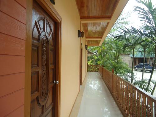 Hotel Coconut Beach Resort, Koh Chang