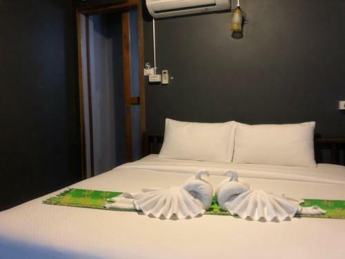 Hostal The Noi Guest House & Restaurant