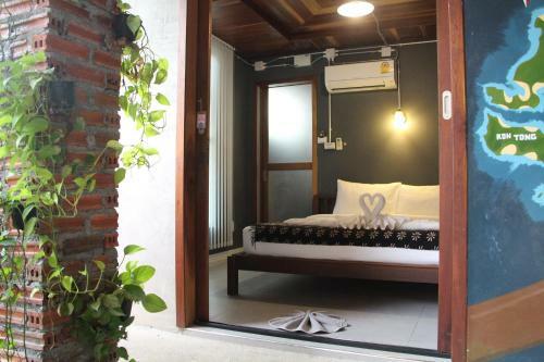 Hostal The Noi Guest House & Restaurant