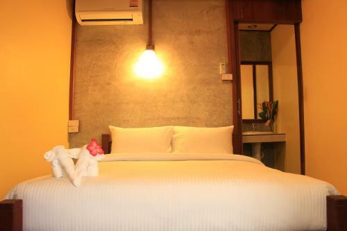 Hostal The Noi Guest House & Restaurant