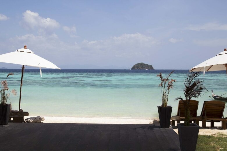 Hotel Mali Resort Sunrise Beach