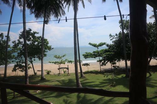 Hostal Sun Smile Beach Koh Jum