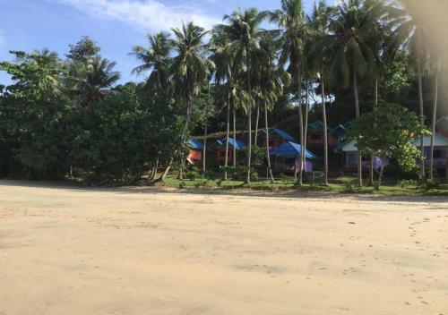 Hostal Sun Smile Beach Koh Jum