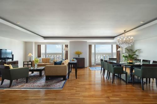 Hotel Tower Club At Lebua