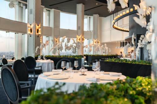 Hotel Tower Club At Lebua