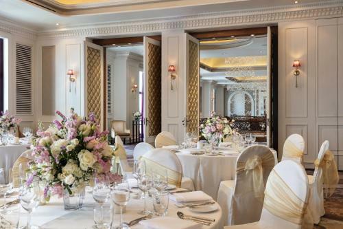 Hotel Tower Club At Lebua
