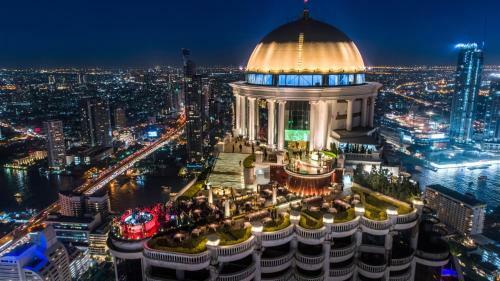 Hotel Tower Club At Lebua