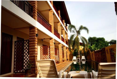 Hotel Hathai House