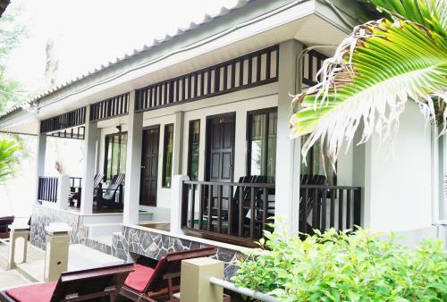 Hotel Lamai Inn 99 Bungalows