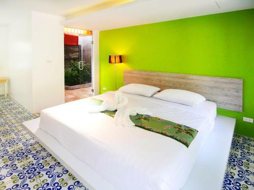 Hotel Forest Bungalows & Mama's Restaurant