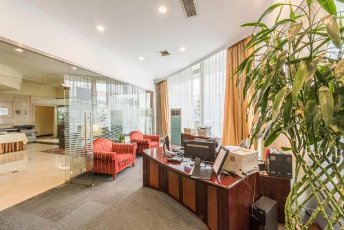 Beijing Asia Pacific Garden Hotel