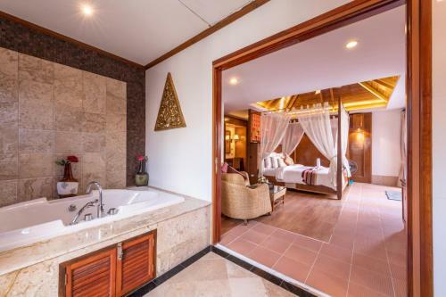 Hotel Chalong Pool Villa