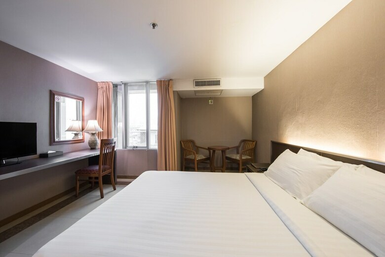 Hotel Bangkok City Suite