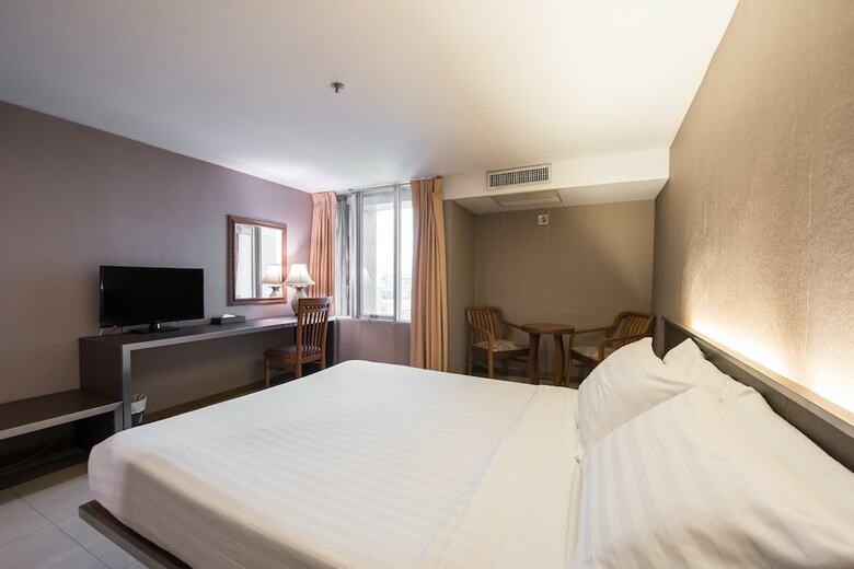 Hotel Bangkok City Suite