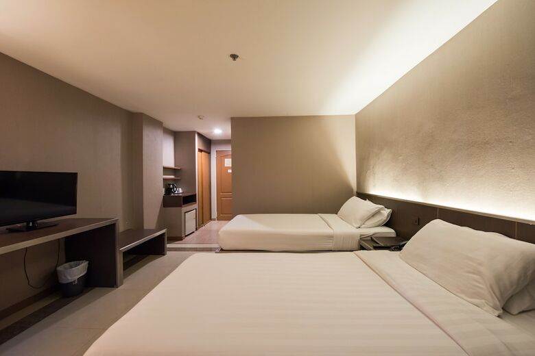 Hotel Bangkok City Suite