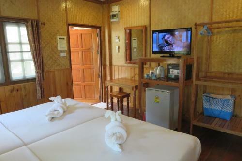 Hostal Macura Resort