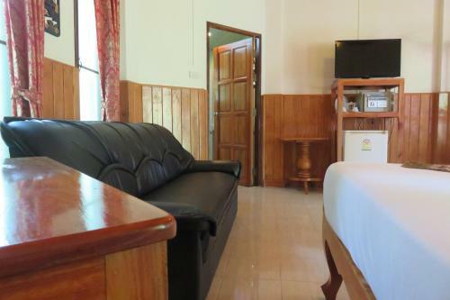 Hostal Macura Resort