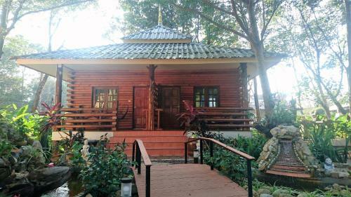 Hostal Macura Resort