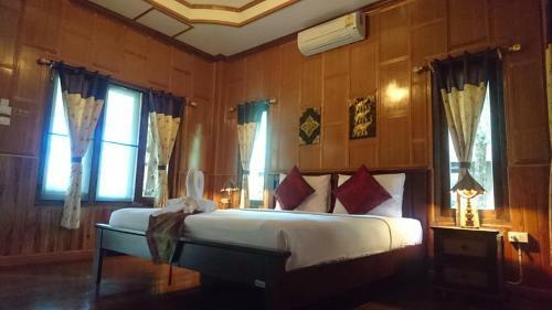 Hostal Macura Resort