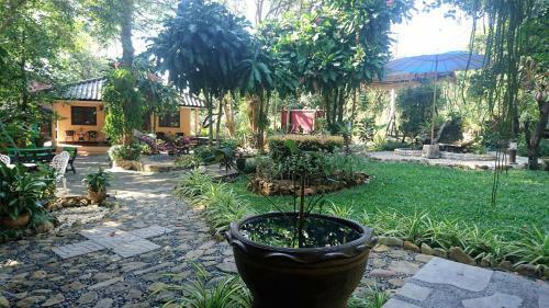Hostal Macura Resort