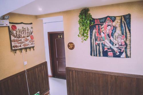 Hostal Fenghuang Ancient City Jiaxing Inn