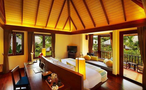 Hotel Chantaramas Resort & Spa