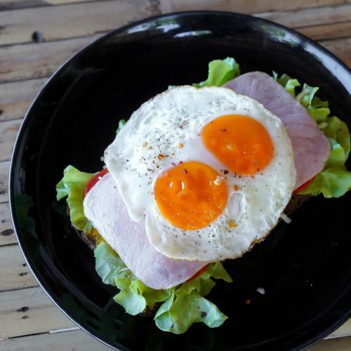 Hotel The Bay Resort & Restaurant