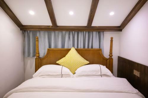 Posada Fenghuang Jianghu Inn