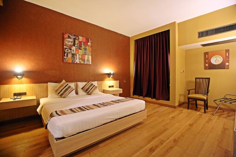 Apartamentos The Euro Grande Hotel