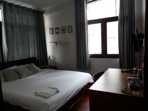 Albergue House23 Hotel