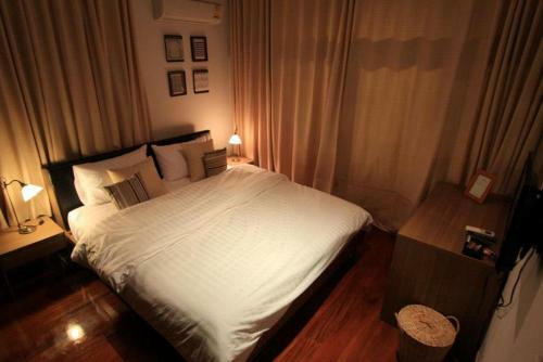Albergue House23 Hotel