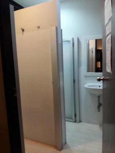 Albergue House23 Hotel