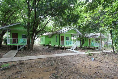 Hotel Koh Phayam Greentawan Resort