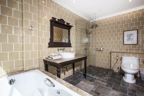 Kannika Villa - 5 Bedrooms