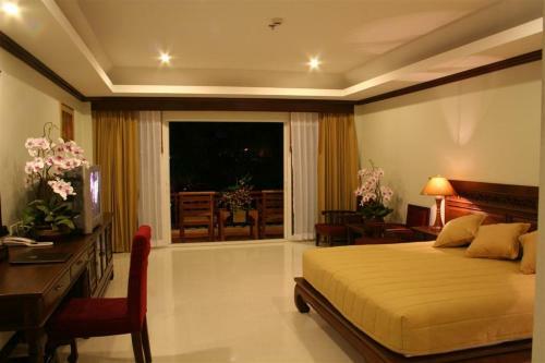 Hotel Avalon Beach Resort