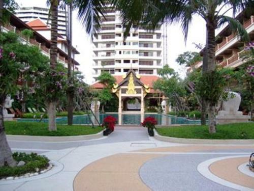 Hotel Avalon Beach Resort