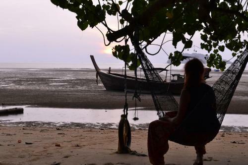 Hotel Racha Sunset Resort
